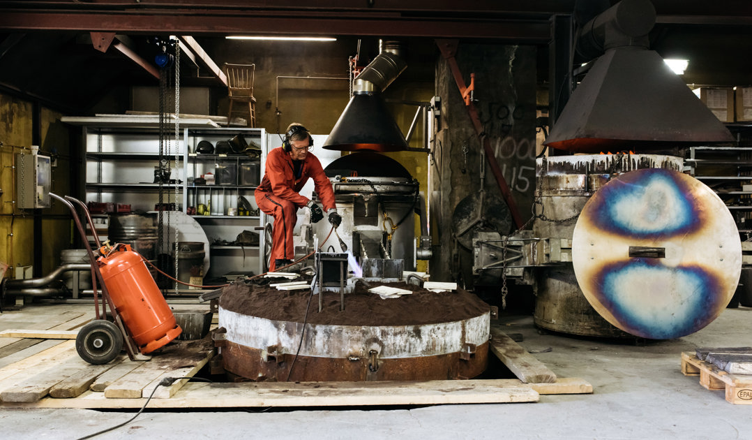 Olsen Nauen Klokkestøperi, klokkespill, kirkeklokker, skipsklokker, 1844, gårdsklokker, norsk industri, småklokker, ISS, norges største salgsklokke