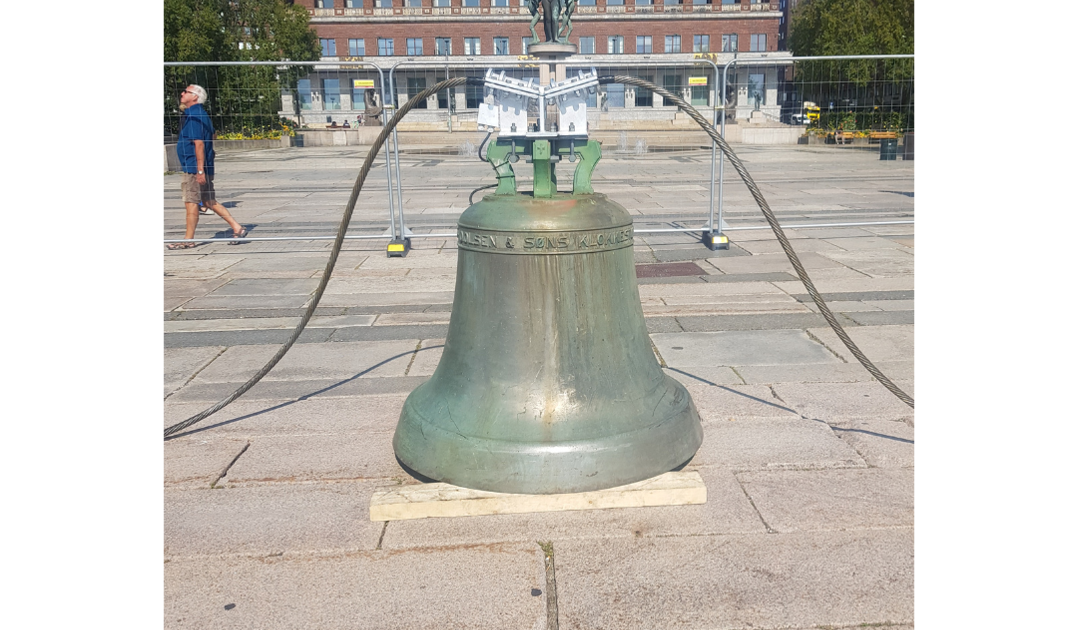 Olsen Nauen Klokkestøperi, klokkespill, kirkeklokker, skipsklokker, 1844, gårdsklokker, norsk industri, småklokker, untuned bell, kunstverk, a k dolven, honnørbrygga, oslo havn, koro